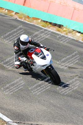 media/Oct-15-2022-TrackXperience (Sat) [[8f70b8b0be]]/Group 2/session 2 turn 3 and 4/